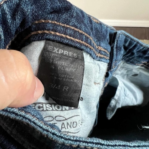 EXPRESS Mid Rise Stretch Fit & Flare Denim Blue Jeans Dark Wash Women's 3/4 - Picture 6 of 6